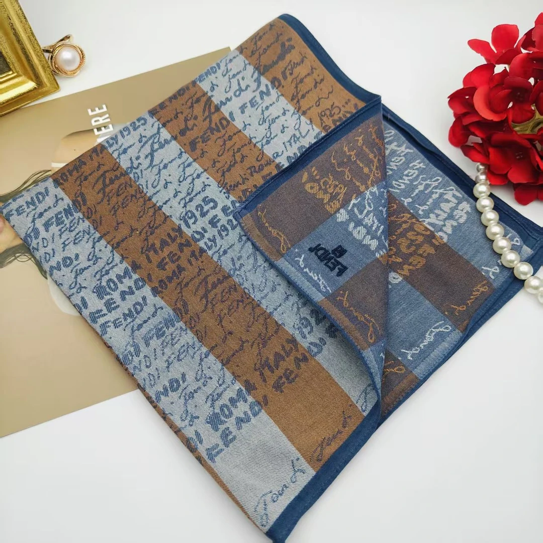 95新 FENDI/芬迪 海囤/芬迪/丝巾/YY05595