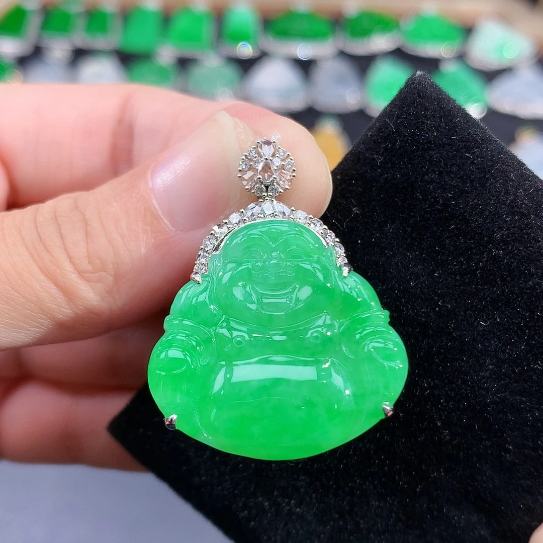 翡翠18K金镶嵌吊坠(赠链)