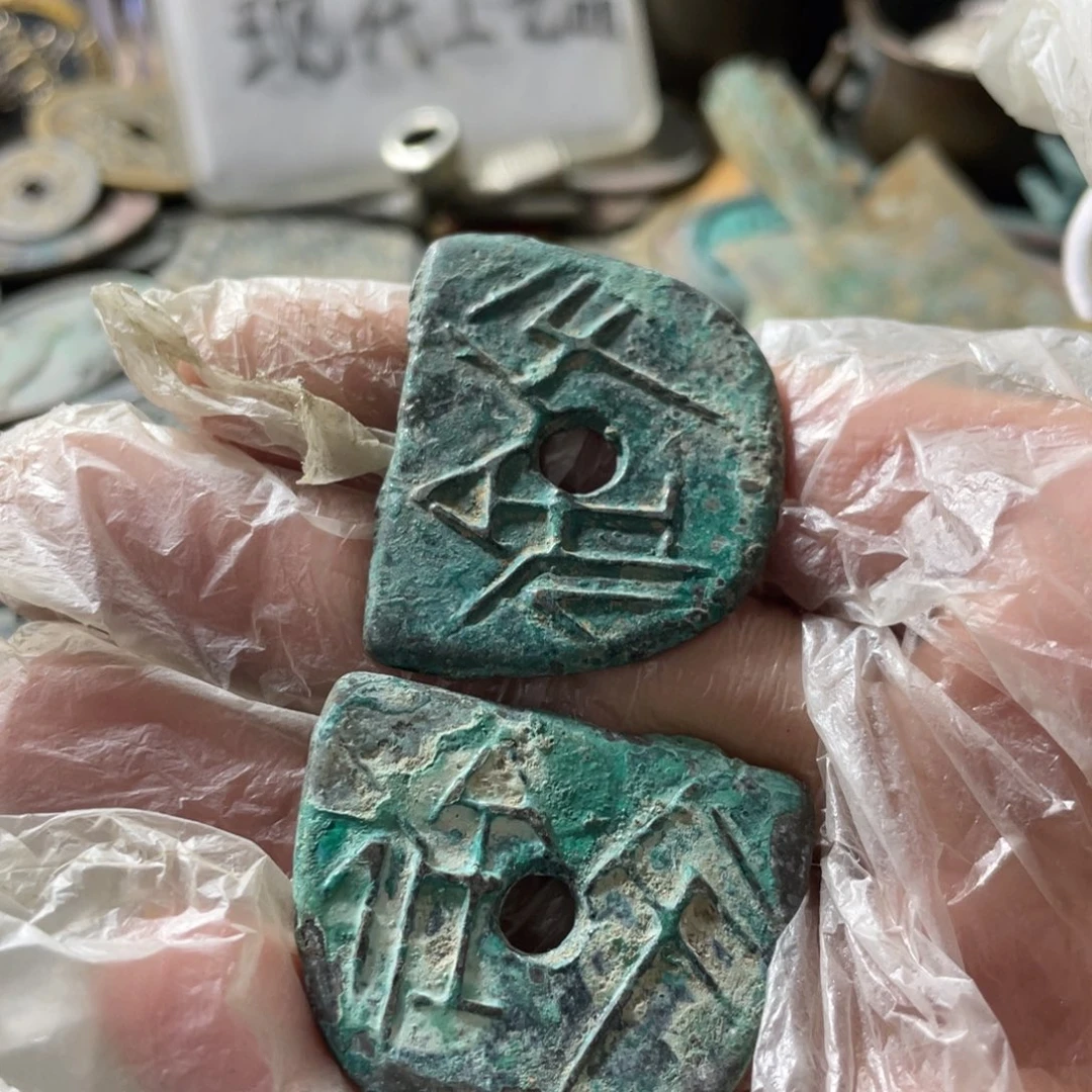 铜现代工艺品学习币