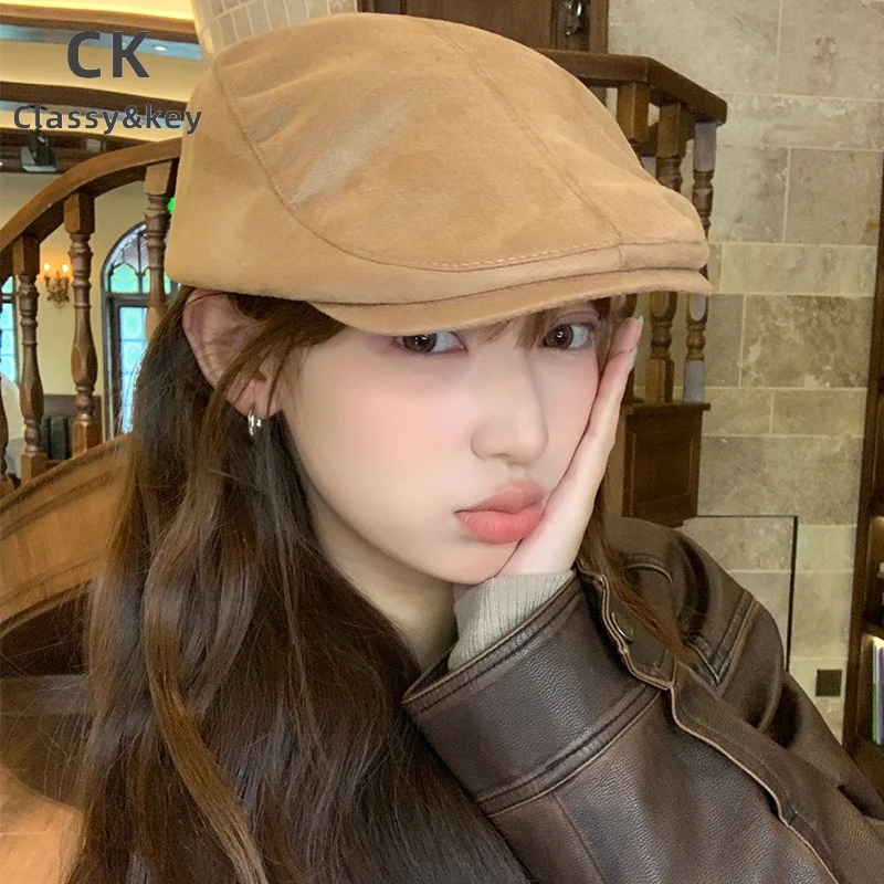 Classy key新加坡设计师联名款麂皮绒前进帽女画家帽显脸小贝雷帽