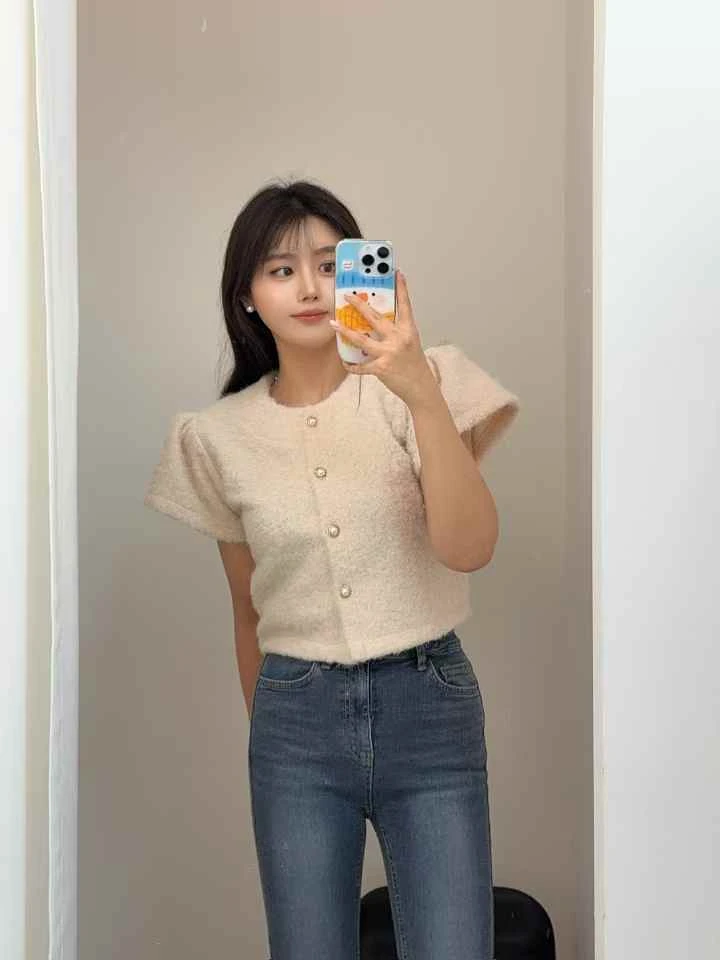 【NO退换】东大门珍珠扣开衫短袖毛衣