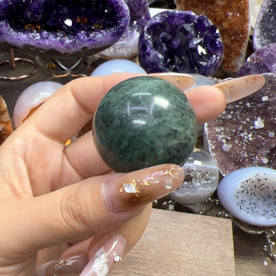 未镶嵌大型摆件（非配饰）水晶药王石