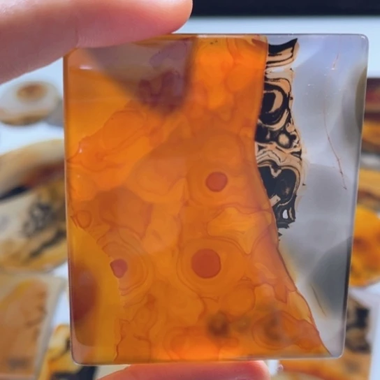 玛瑙/玉髓颈饰未镶嵌