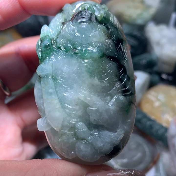 翡翠未镶嵌颈饰保真天然A货翡翠