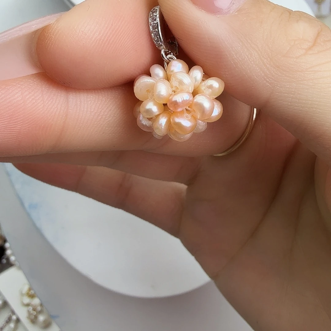 颈饰未镶嵌淡水珍珠