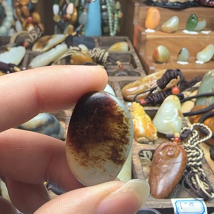 和田玉挂件未镶嵌王