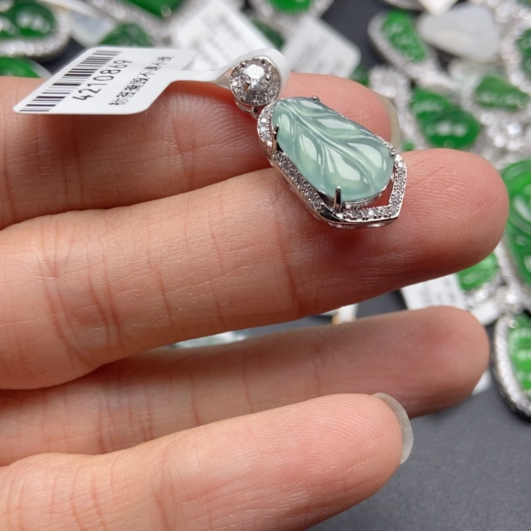 翡翠银S925镶嵌颈饰