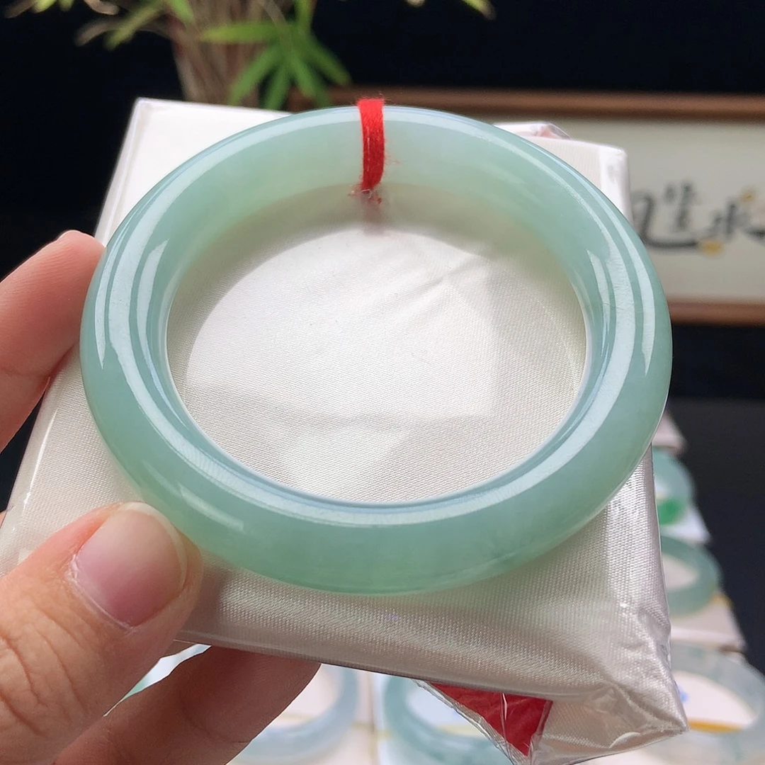 未镶嵌手镯翡翠85号