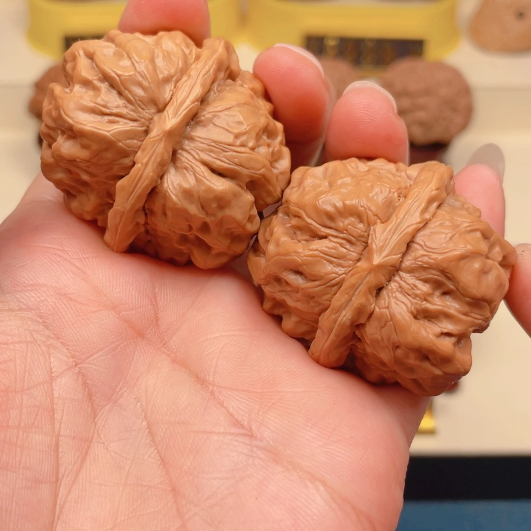 文玩核桃把件大肚开背蛙40