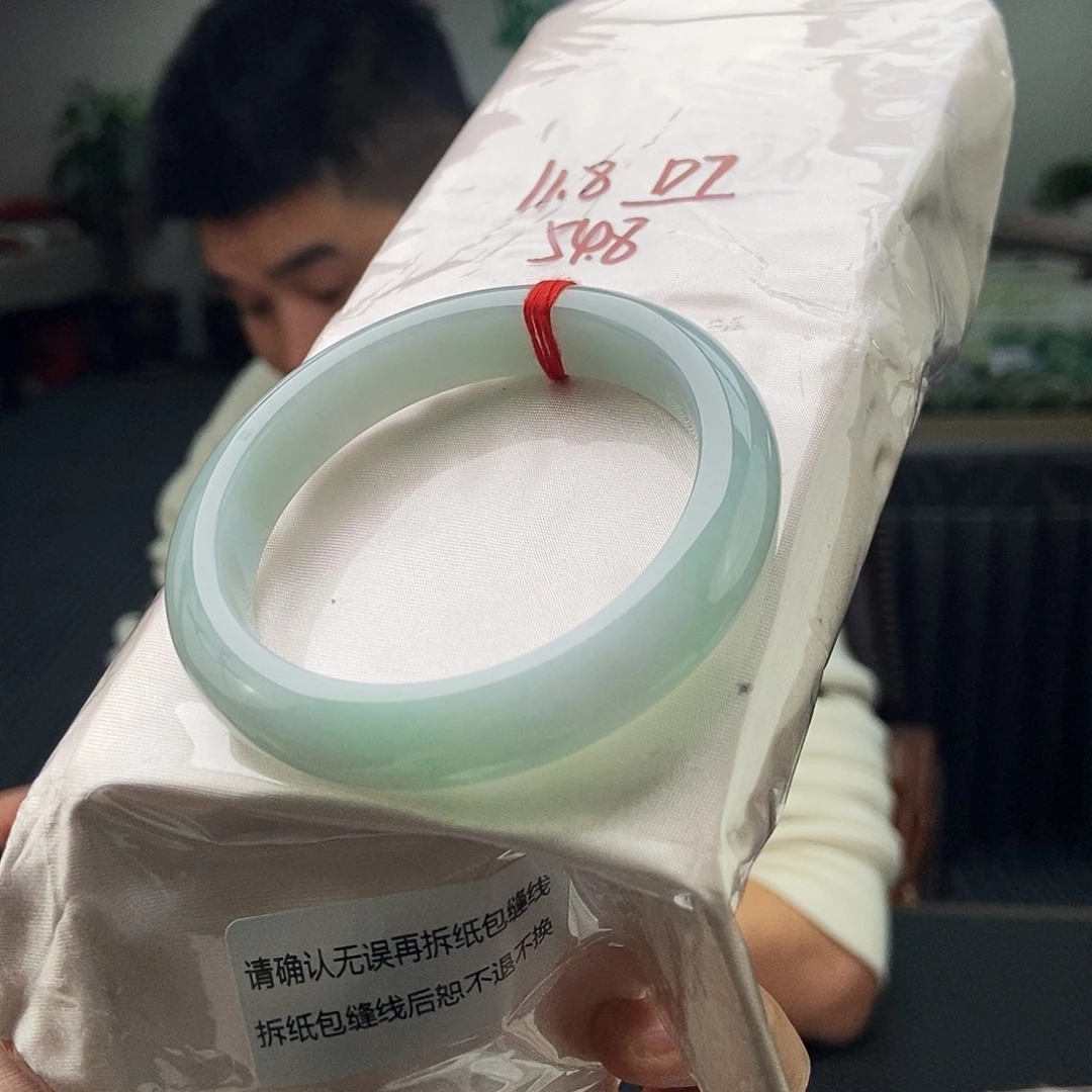 翡翠未镶嵌手镯拍一发一