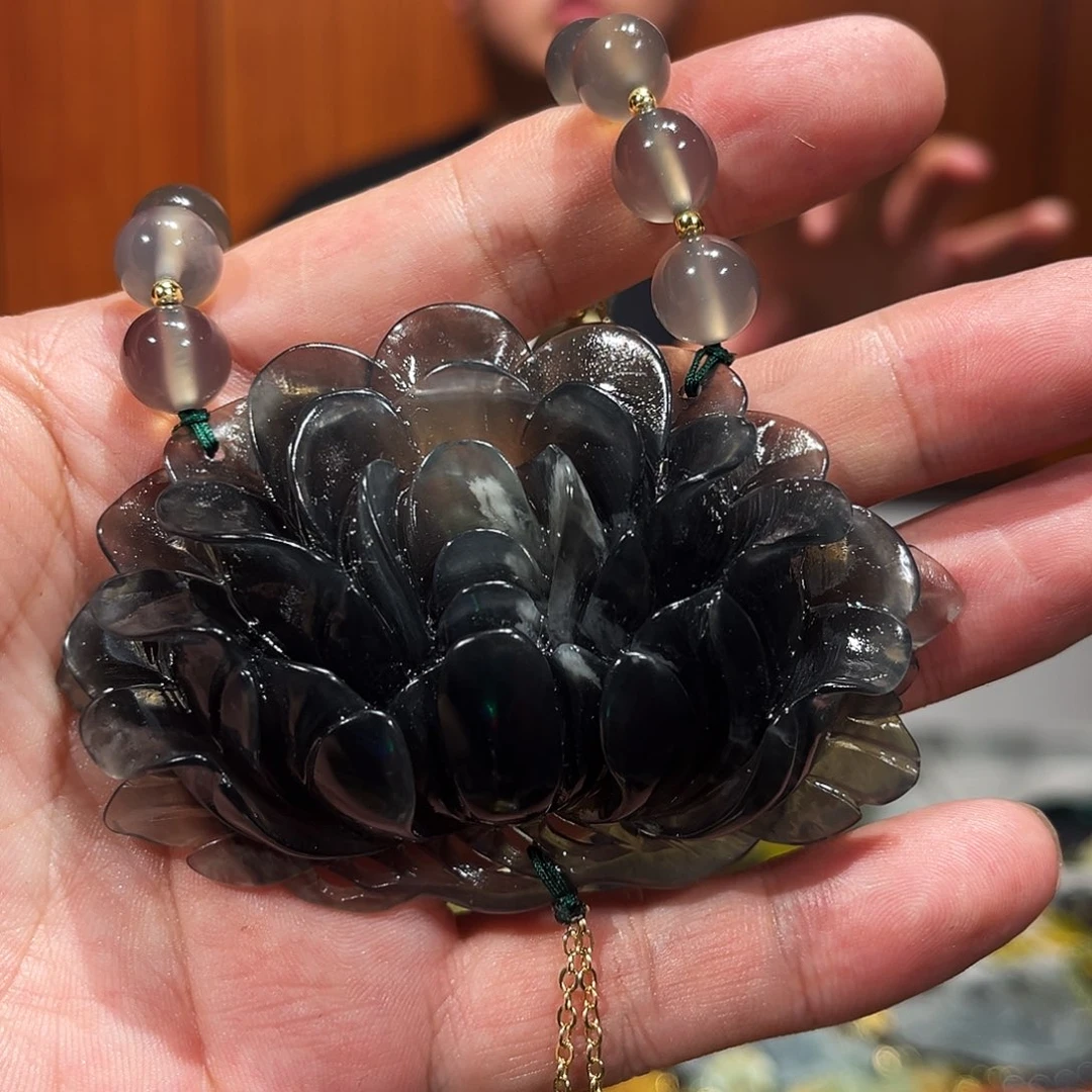 岫玉未镶嵌毛衣链
