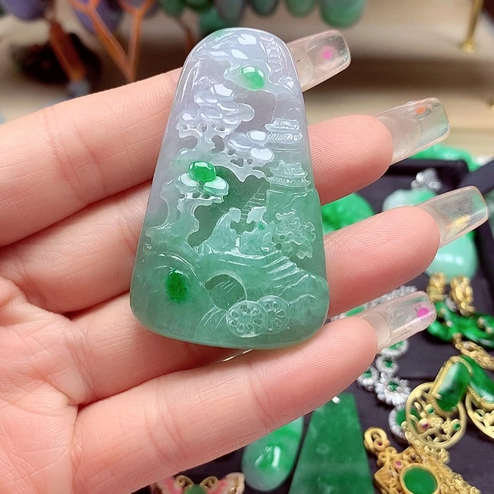 翡翠未镶嵌颈饰翡翠