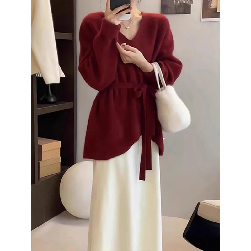 安可拉酒红色V领中长款毛衣女秋冬不规则绑带收腰针织衫新年上衣
