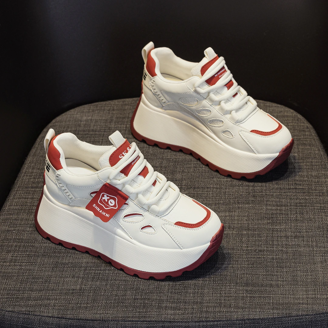 【增高8cm】2025年春季百搭不累脚增高拼色小白鞋女显瘦休闲运动鞋