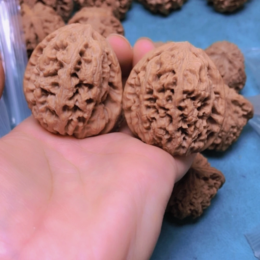 【闪购商品】摆件核桃41将军修尖