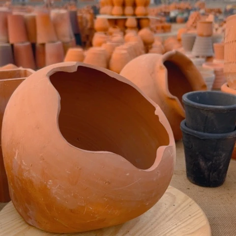 红陶六角星口卧盆口18微瑕