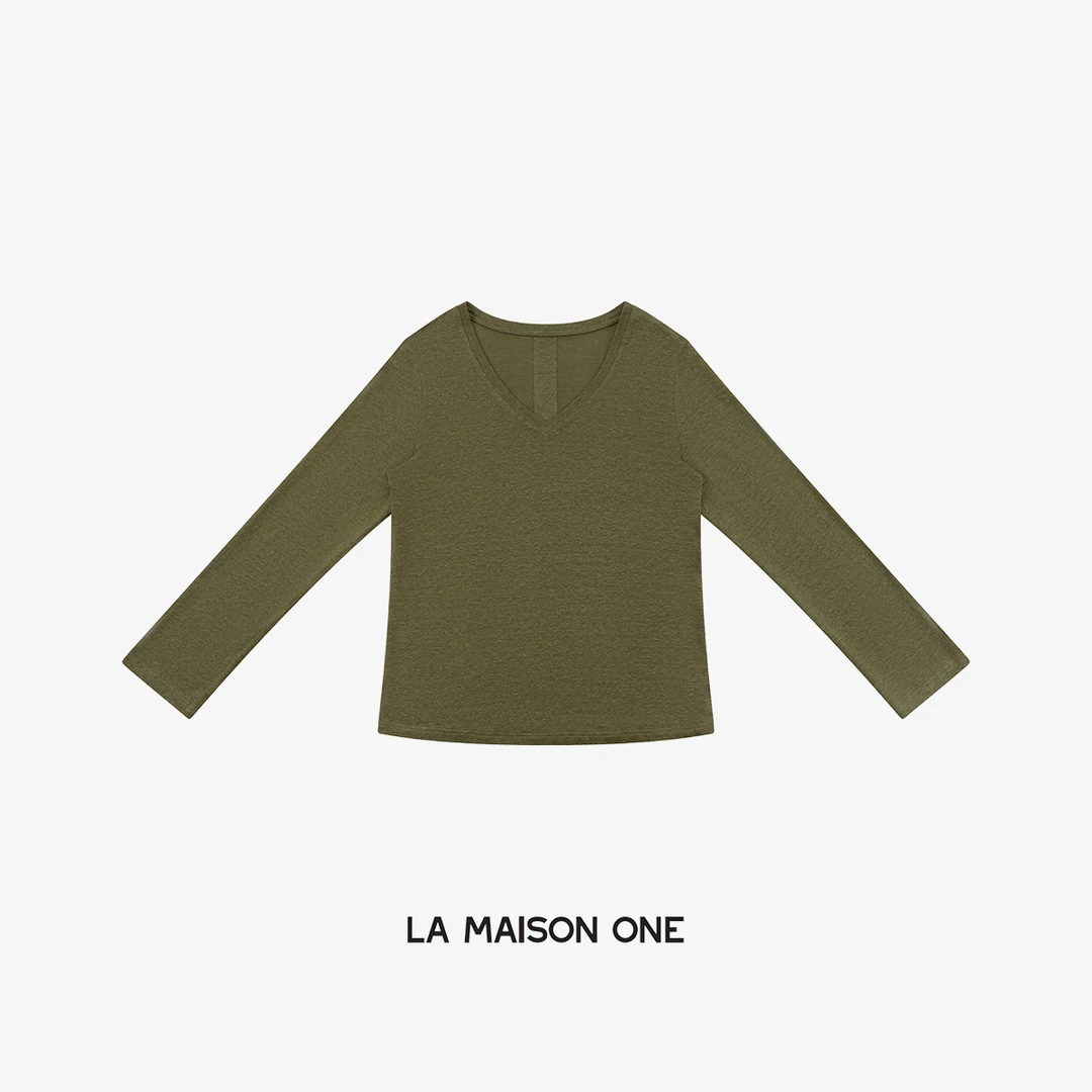LA MAISON ONE百搭T恤v领上衣简约宅萌系森L253T077