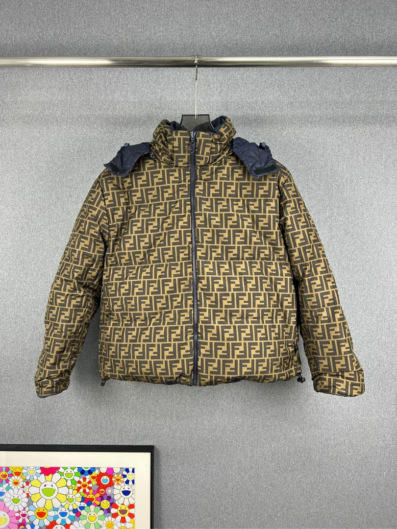 全新未使用 FENDI/芬迪 FENDI芬迪老花两面穿羽绒服 XS码 A12119