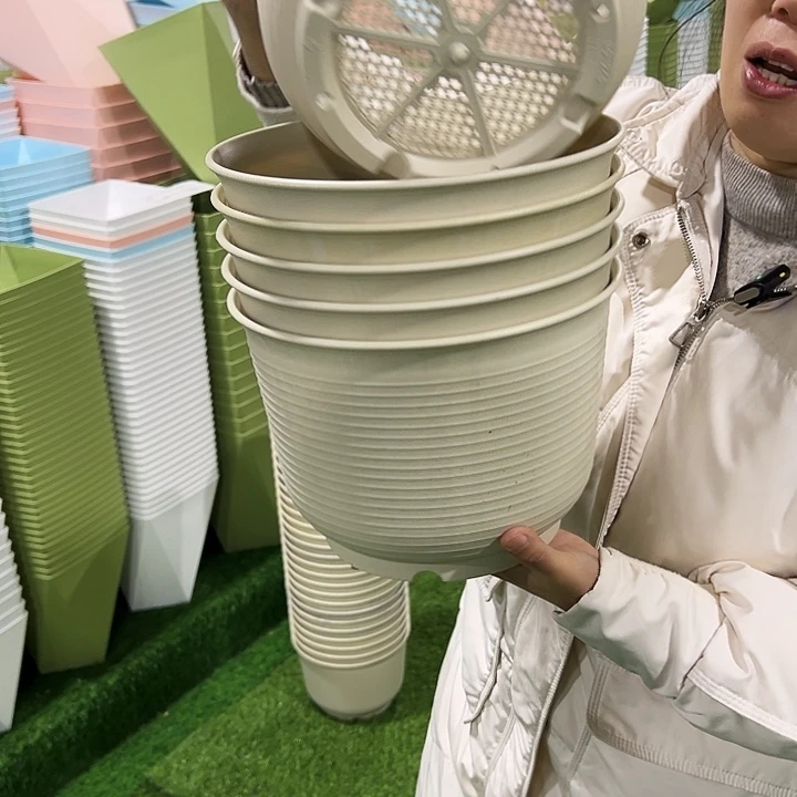 微瑕矮陶口24高18米色无托6只