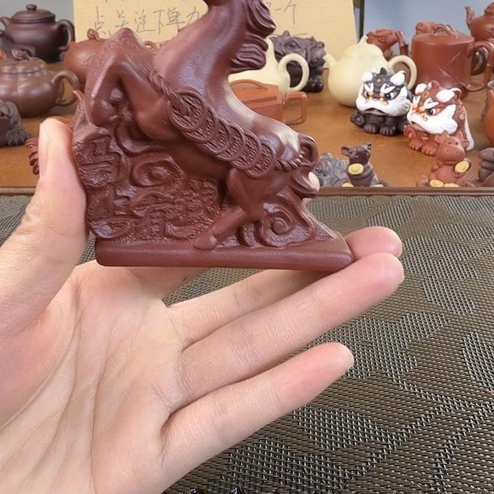 茶宠紫砂马到成功