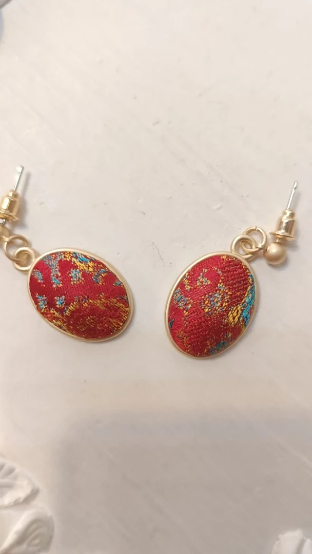 282 宋锦红色椭圆形耳环非遗掐丝绒花旗袍新款耳饰日常百搭