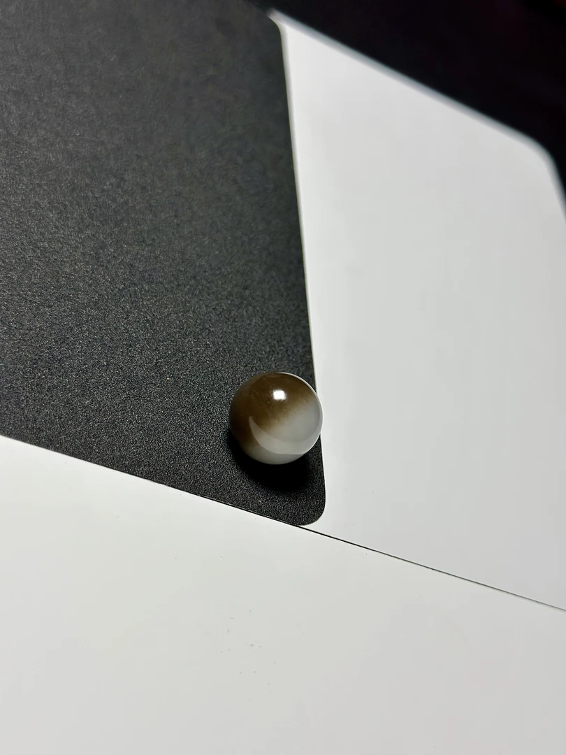 【俄料】和田玉老俄糖白聚宝盆半山半水意境圆珠 珠径约16mm