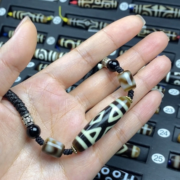 玛瑙/玉髓（覆膜）颈饰未镶嵌