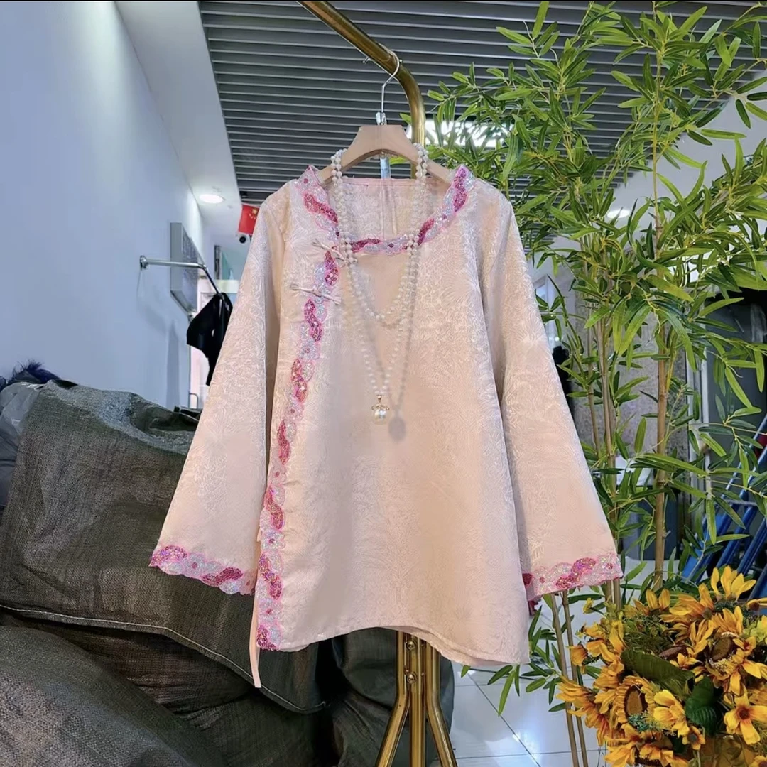 芃芃5115春季新款大码女装新中式国风斜襟盘扣拼接亮片提花衫上衣