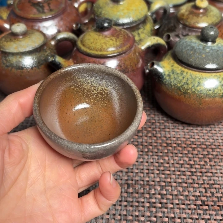 茶杯紫砂小小主人杯60 C