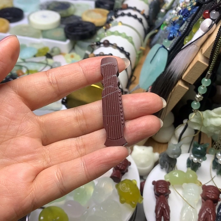 蛇纹石玉合金颈饰