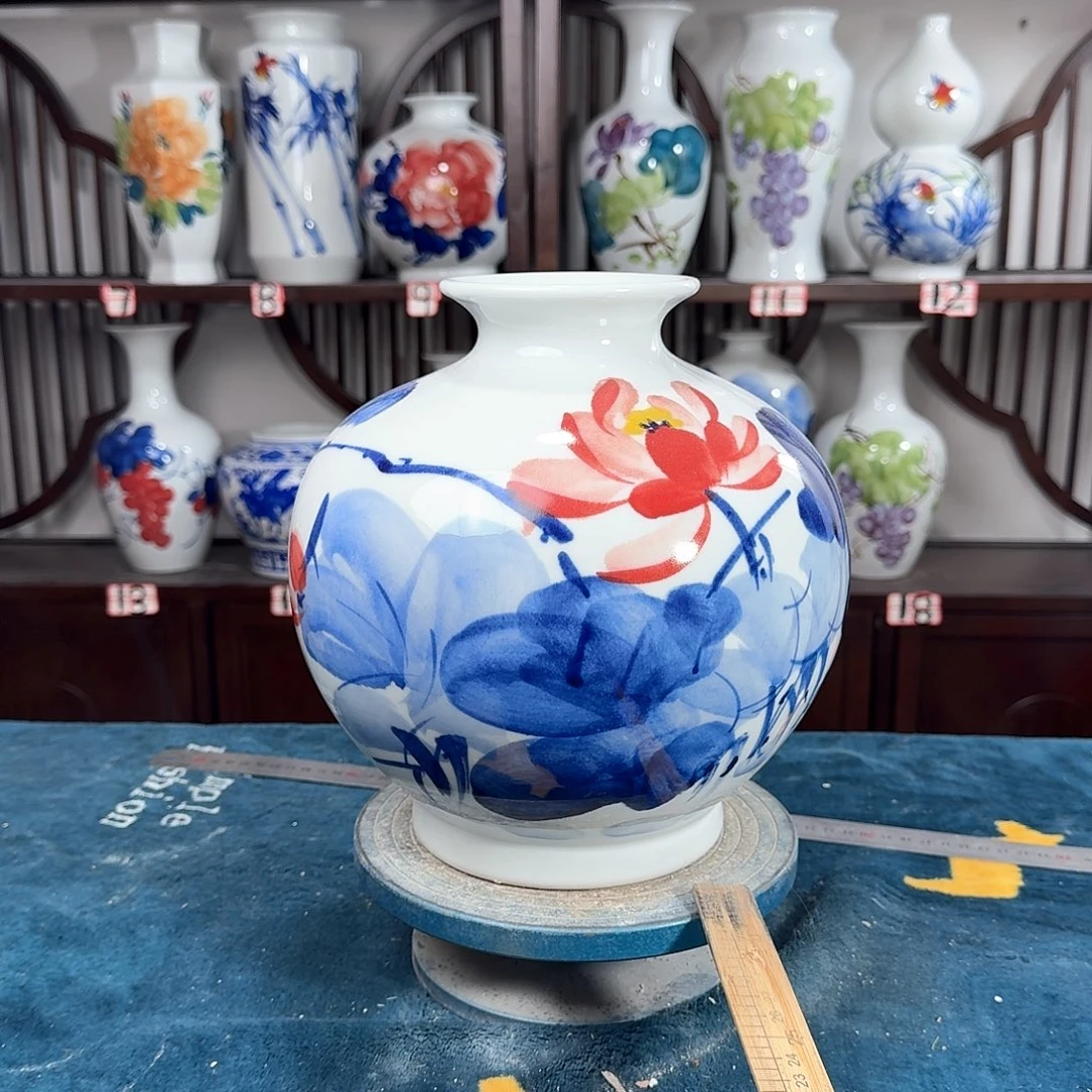 摆件景德镇陶瓷石红荷