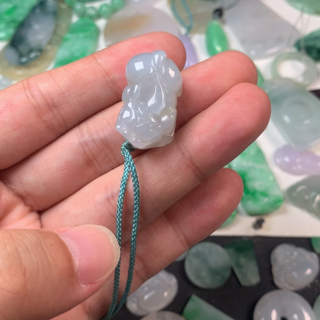 未镶嵌挂件翡翠貔貅