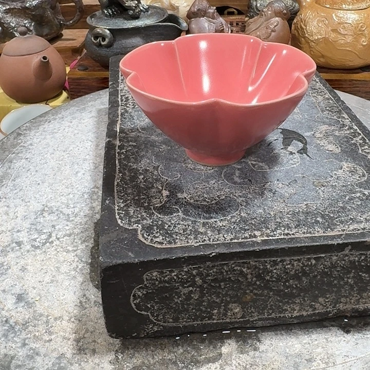 主人杯一个，瓷。。。