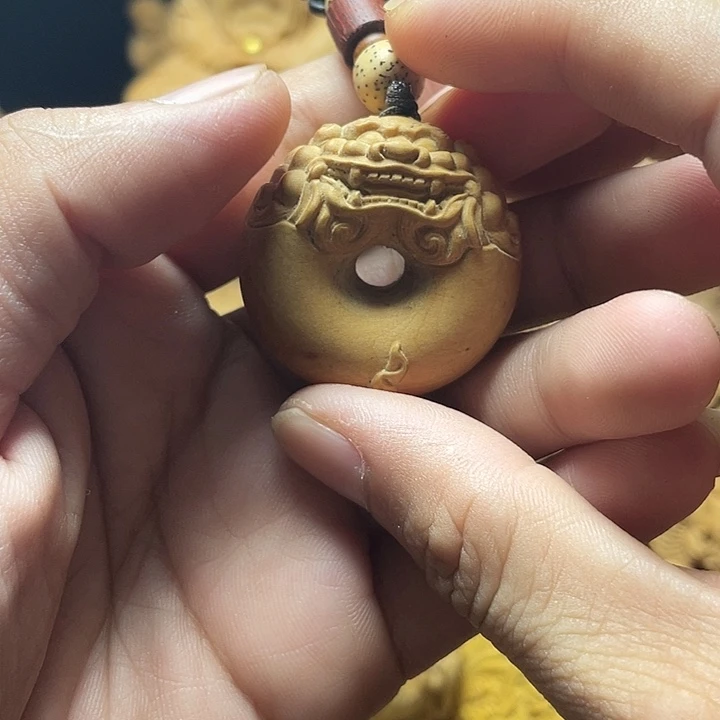大叶紫檀(黑酸枝木类)