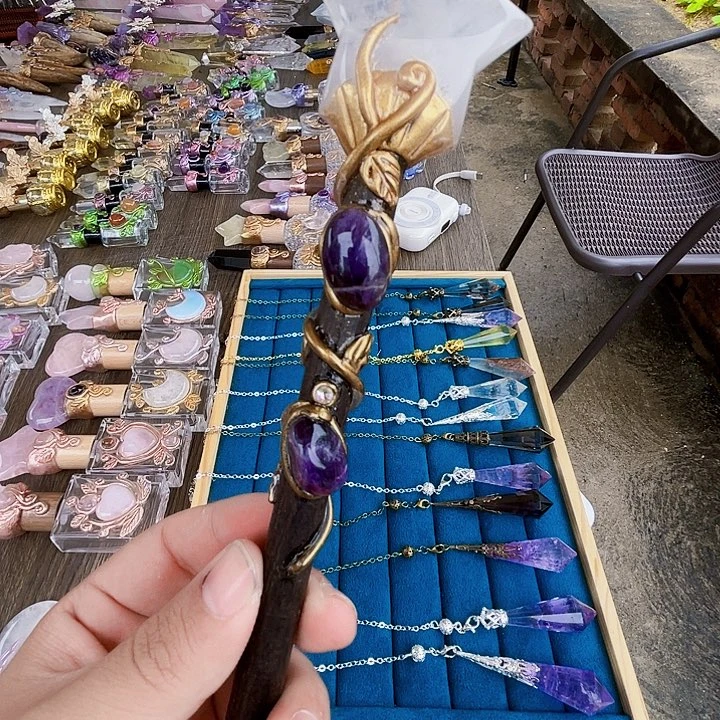 小***.水晶未镶嵌珠宝半成品水晶