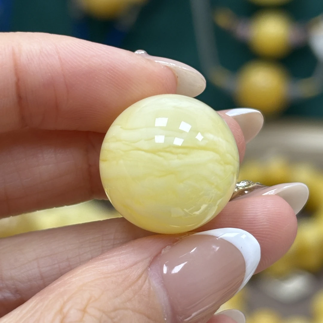 19.0mm 小妖珠宝天然原矿琥珀蜜蜡