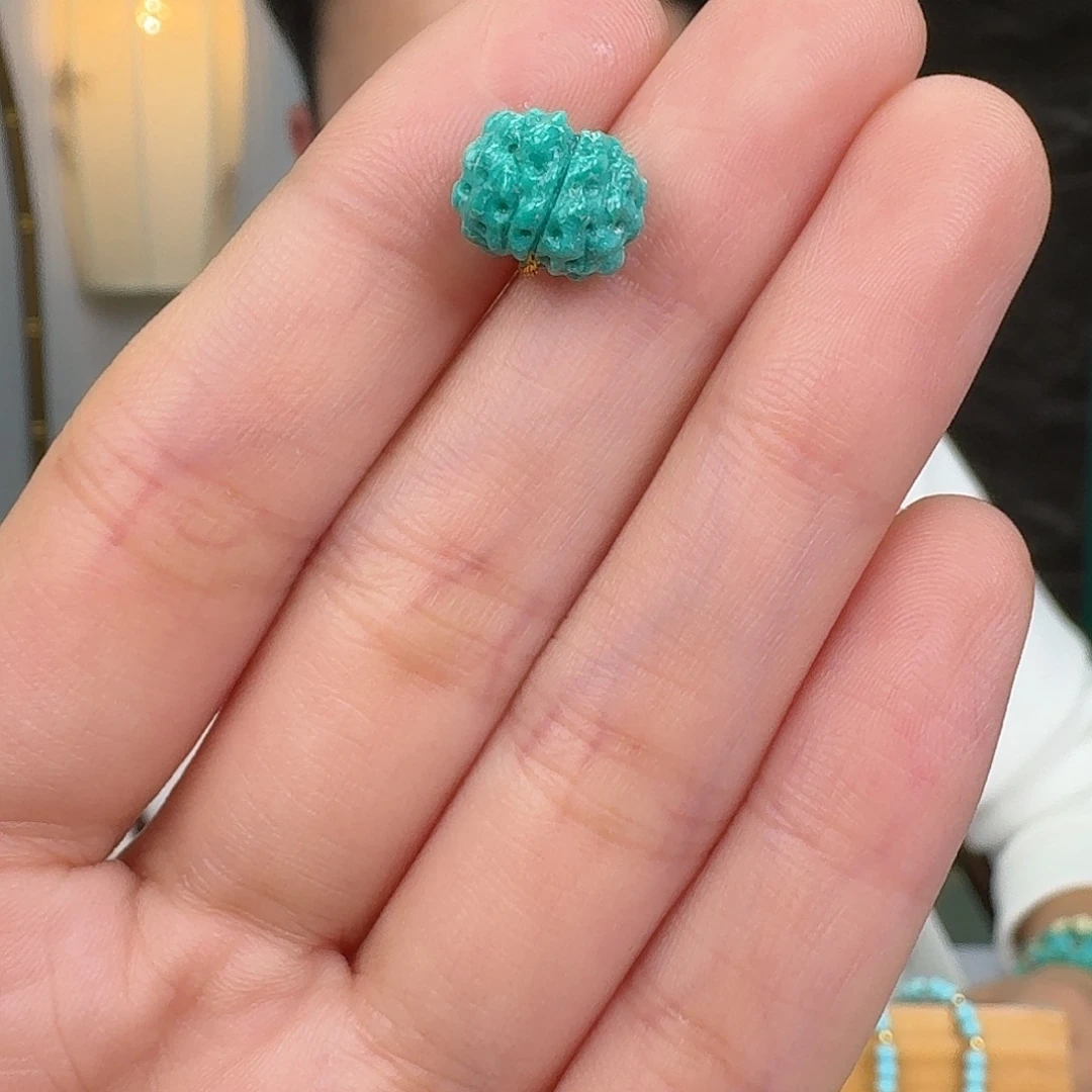 绿松石未镶嵌挂件