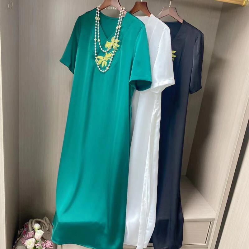 072【漫语】2024新款"淮鲤巧嵌"锦鲤盘金绣中式国风连衣裙J802