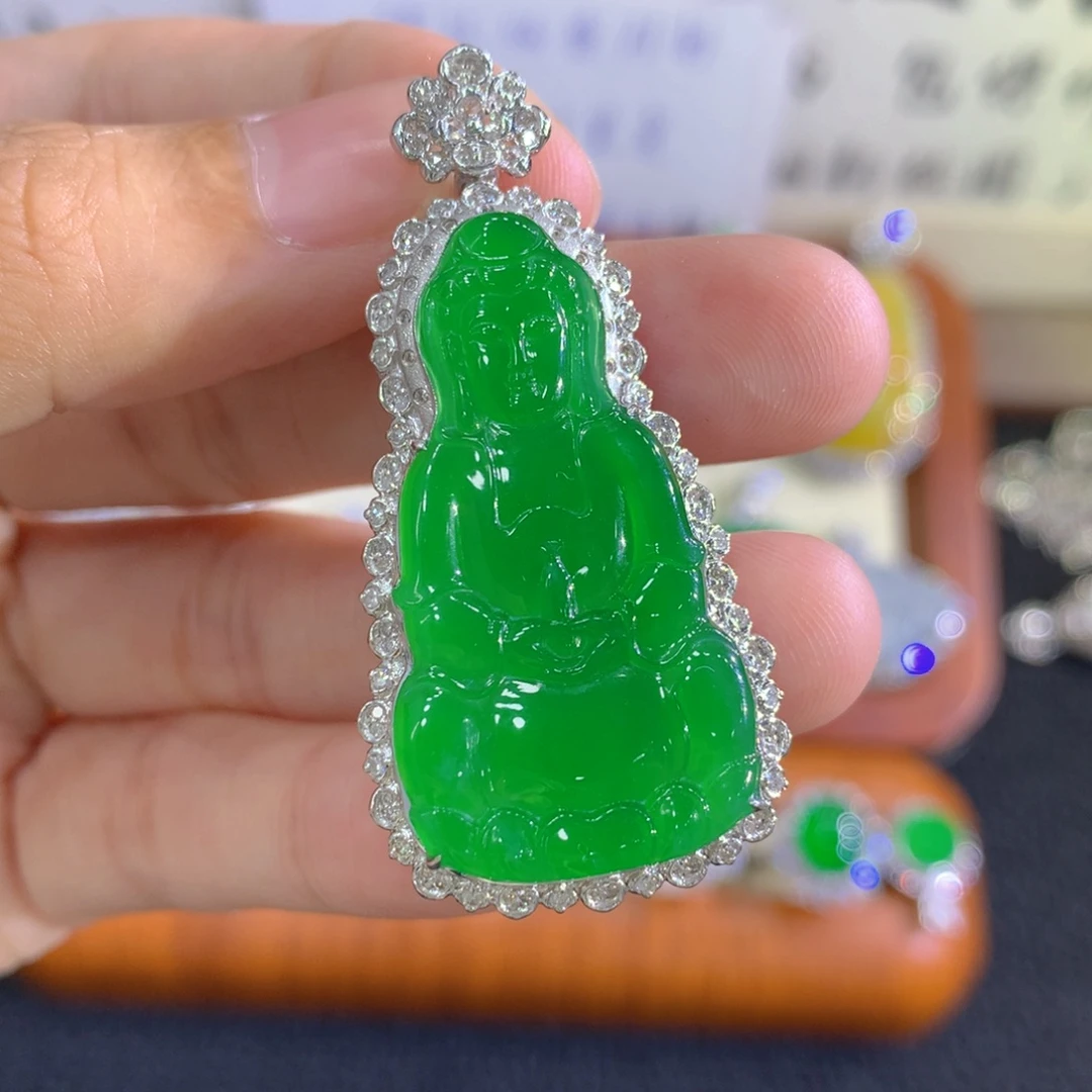 翡翠18K金镶嵌吊坠(不含链)观音