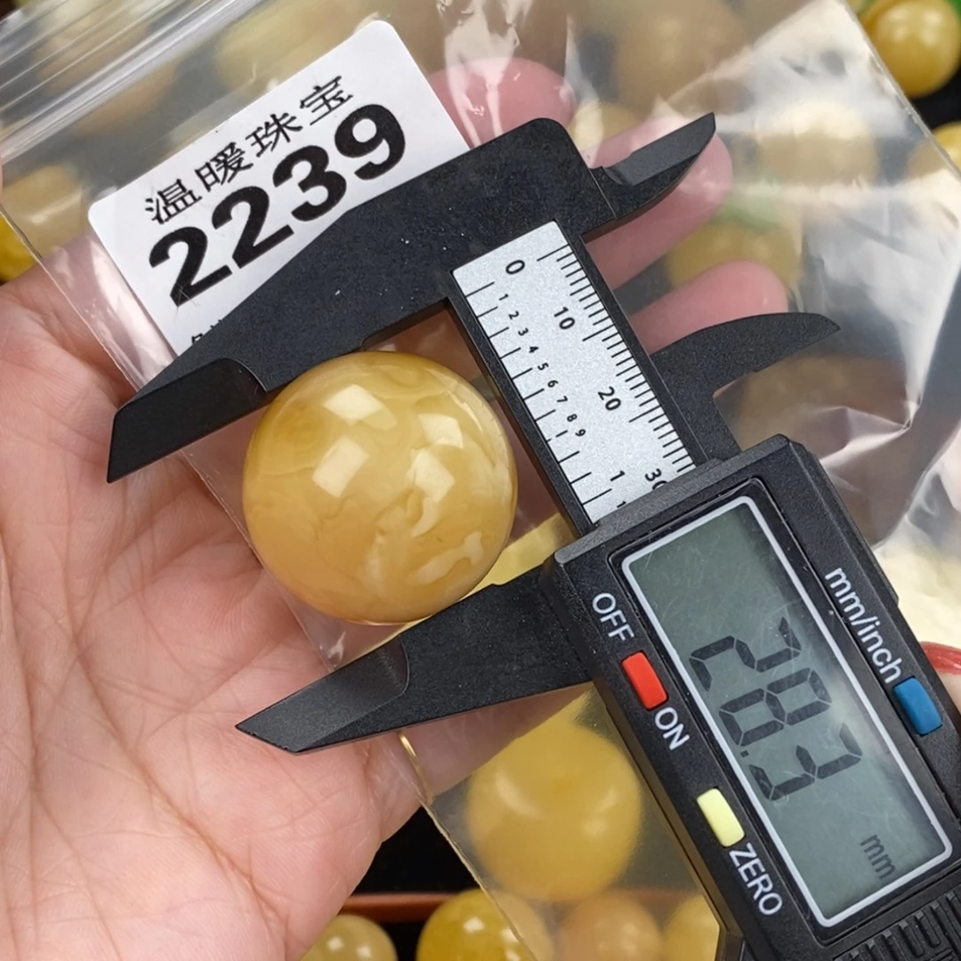 琥珀未镶嵌珠宝奇石裸石