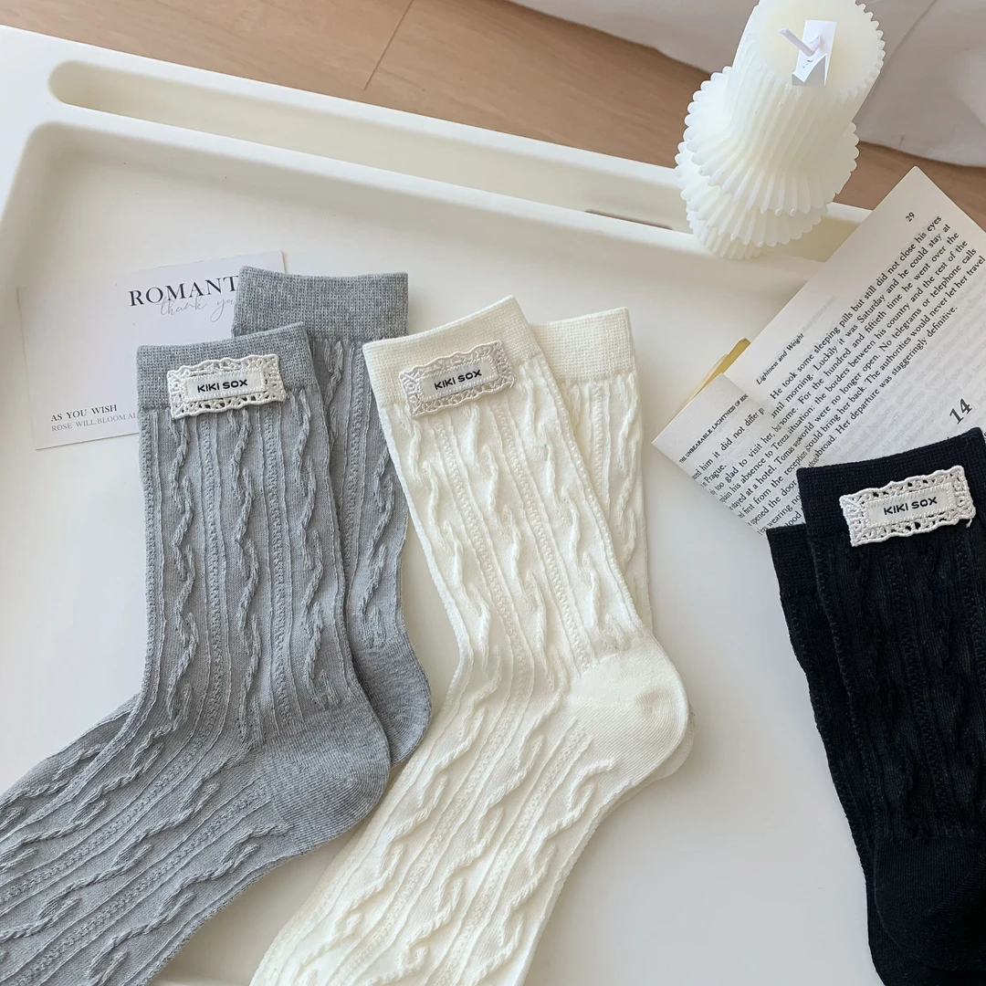 白色袜子女中筒春夏薄款镂空浮雕宫廷风日系可爱搭配小皮鞋堆堆袜