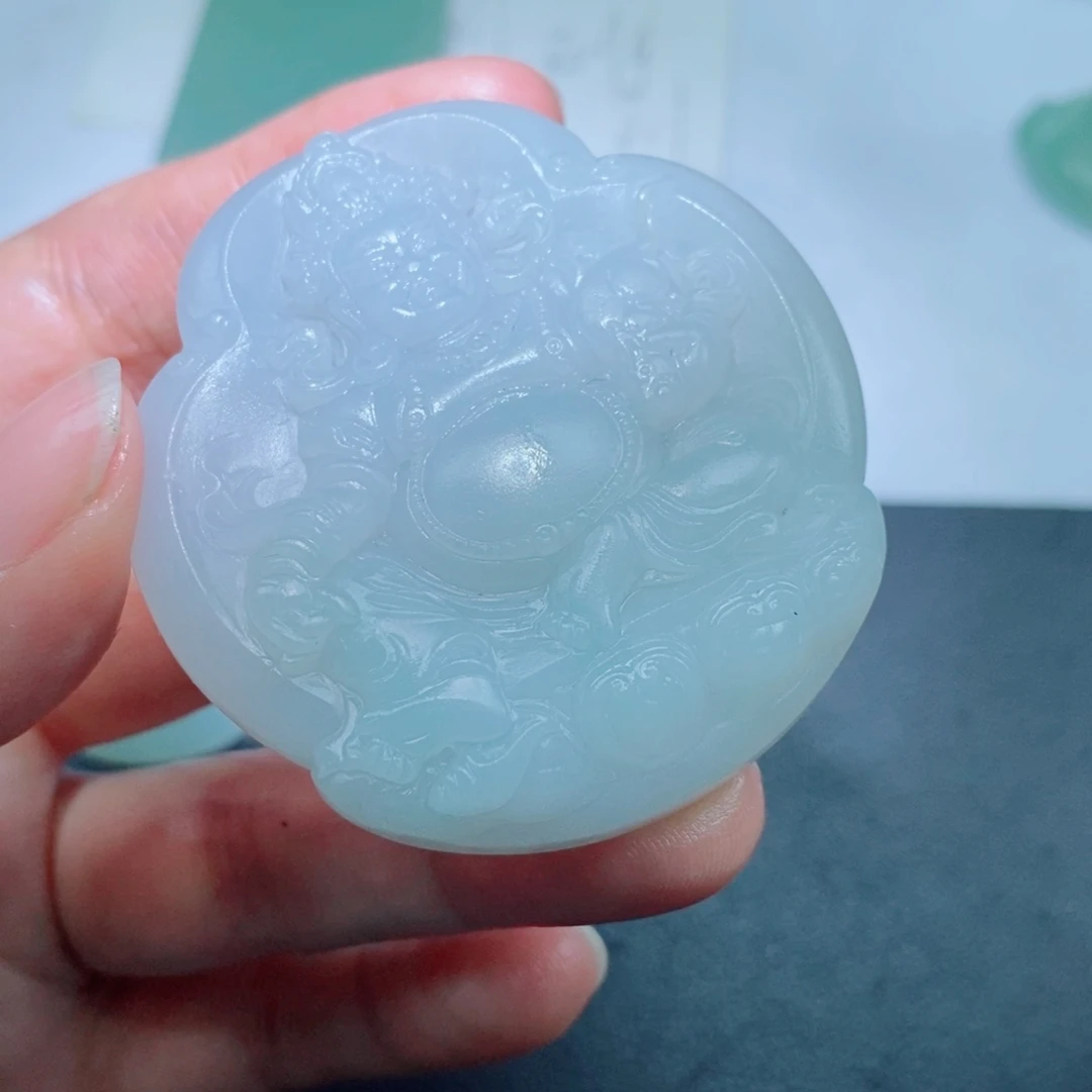定制翡翠未镶嵌吊坠