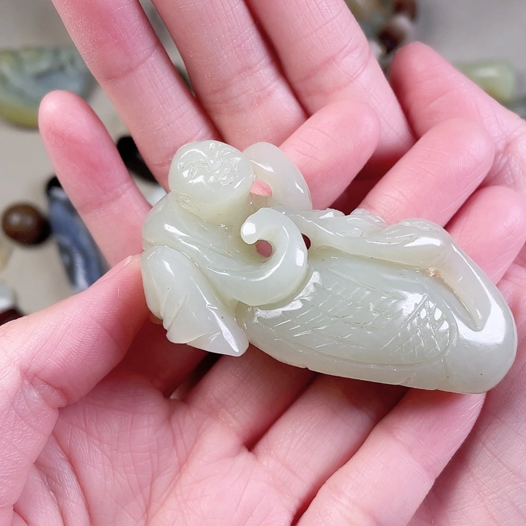 和田玉（糖玉）未镶嵌颈饰