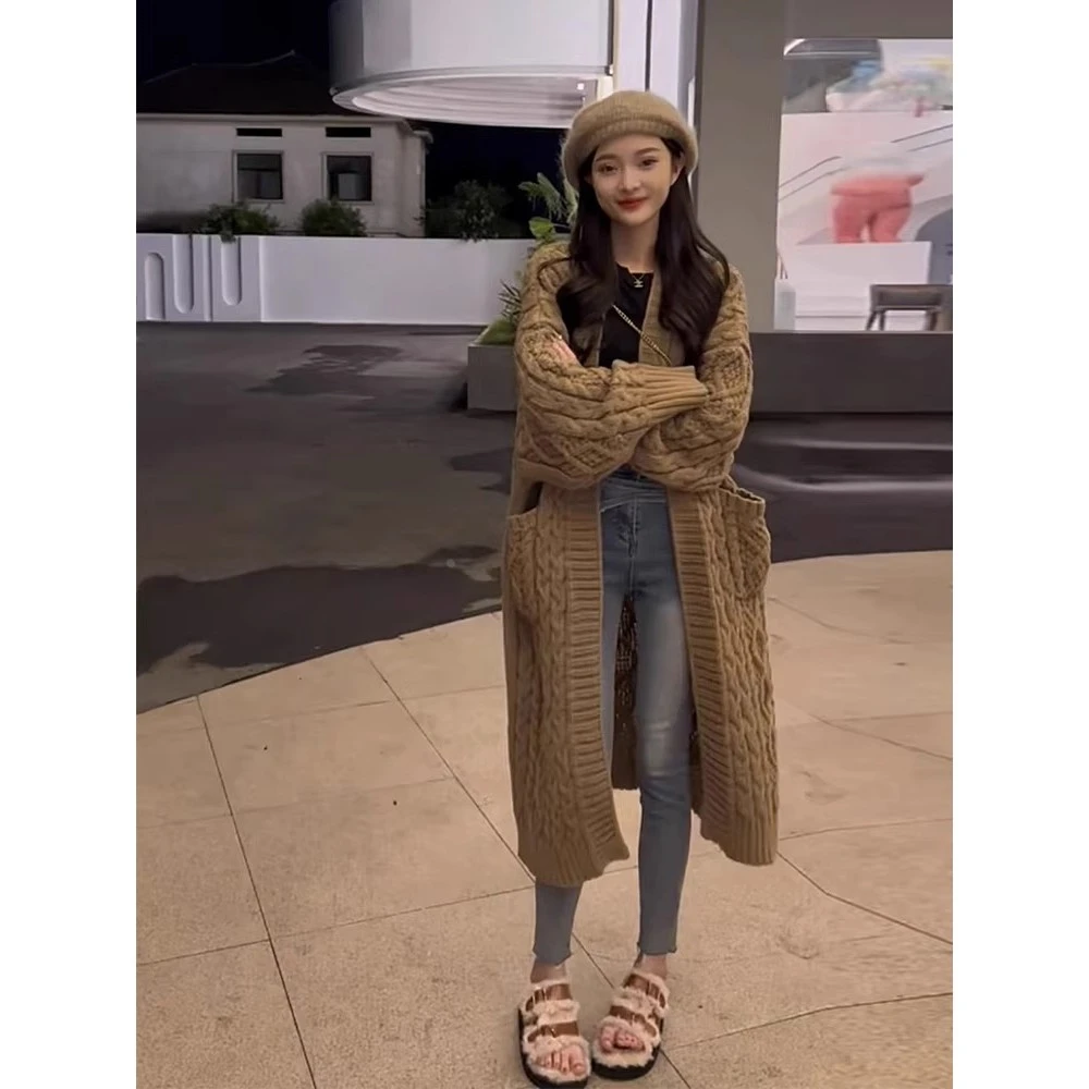棕色麻花粗线毛衣外套女2025秋冬新款针织开衫中长款日系慵懒复古
