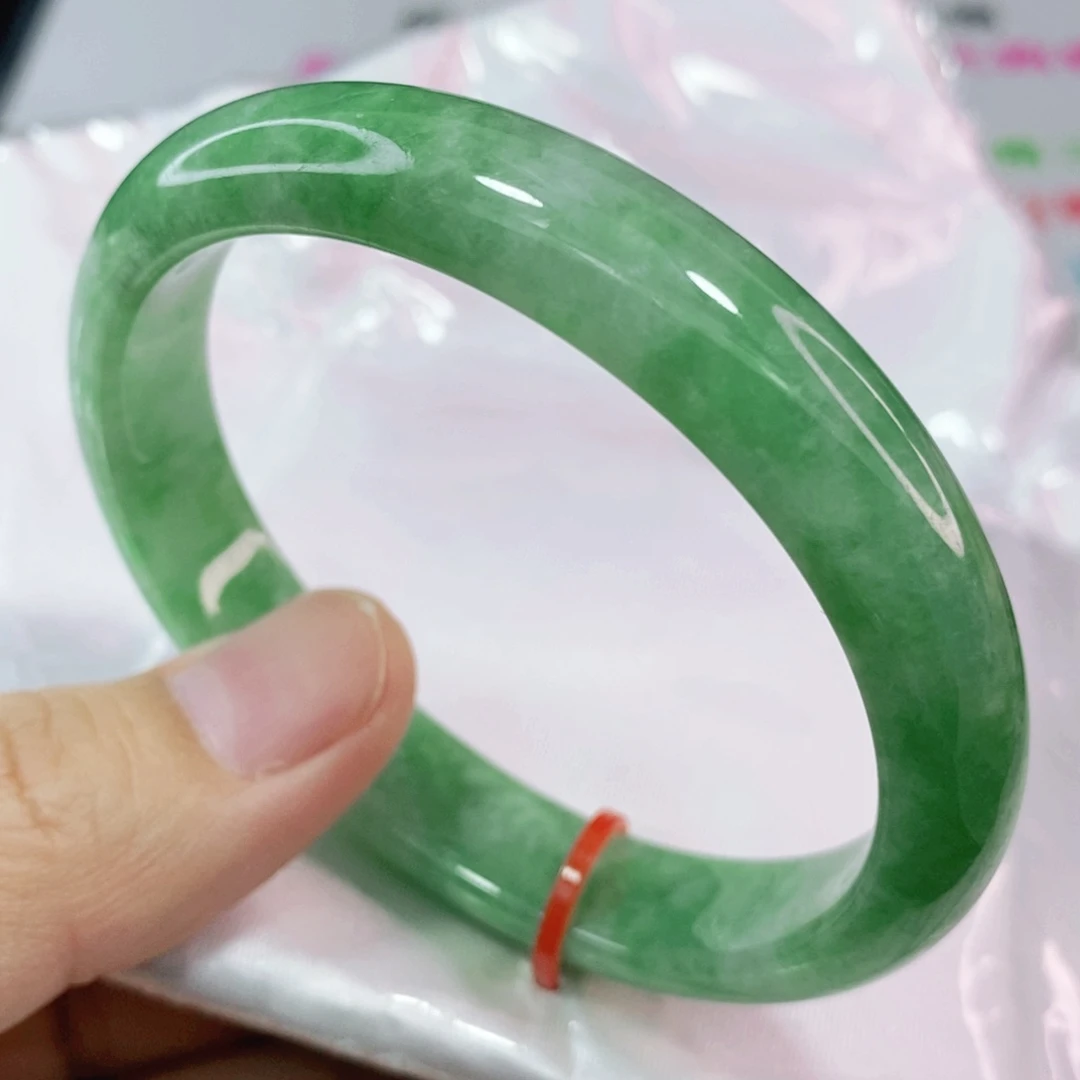 未镶嵌手镯翡翠58圈口贵妃