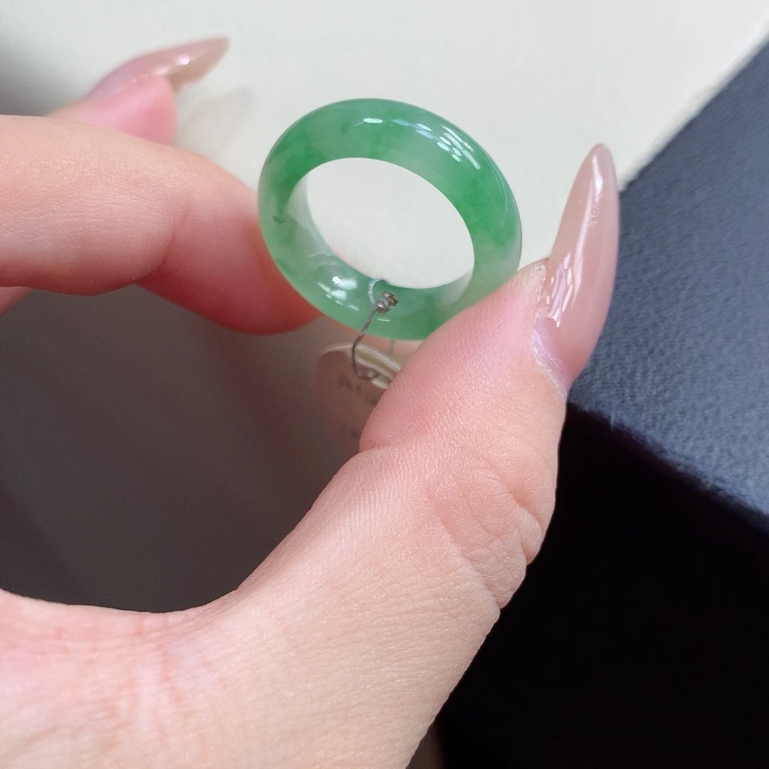 翡翠未镶嵌戒圈14号