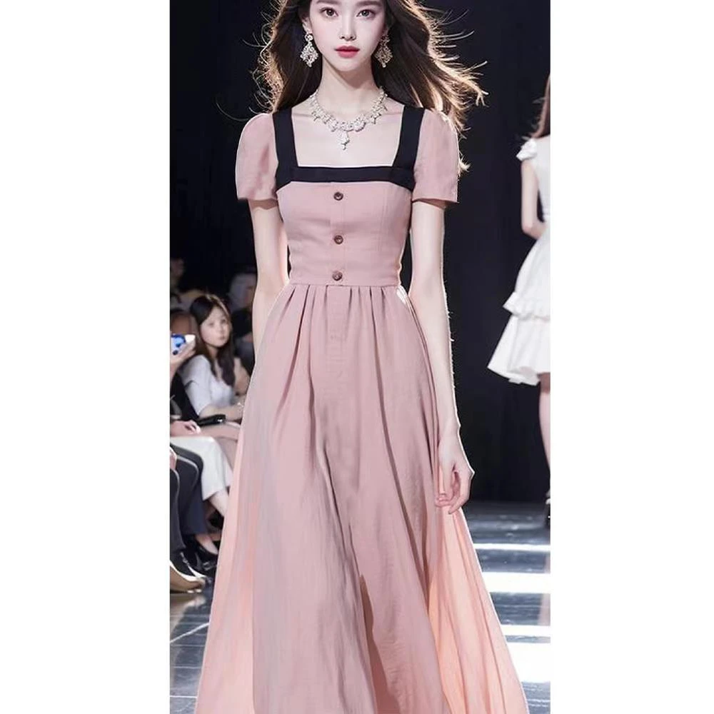 今年流行漂亮独特长裙法式韩系中长裙子绝美粉色方领连衣裙子女夏