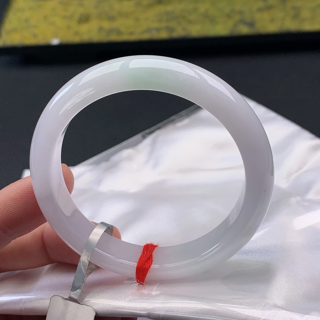 【玖玉珠宝】天然A货翡翠手镯54.7正圈白底青 Y0032