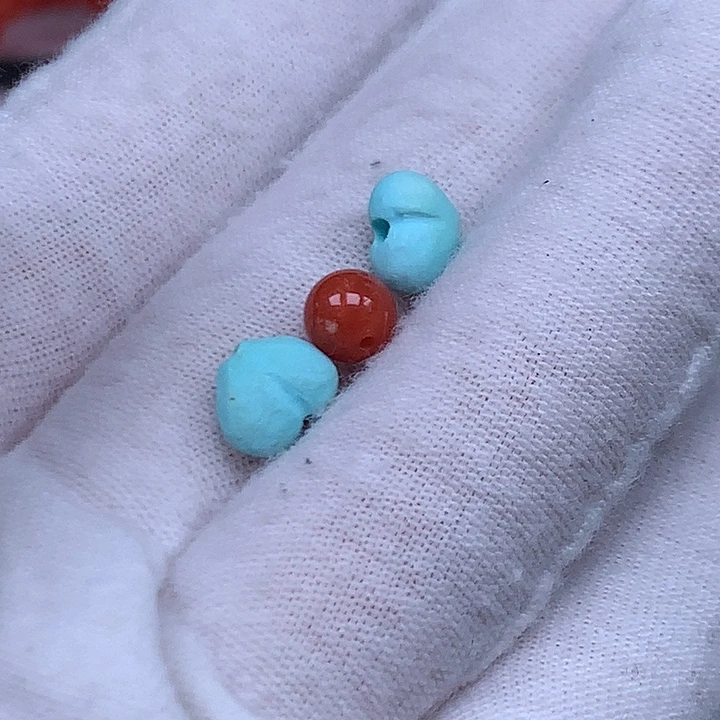 南红玛瑙未镶嵌珠宝奇石