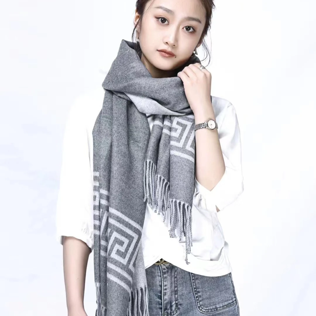 内蒙古厂家直邮双面羊绒披肩围巾两用男女通用围脖百搭两头长城边